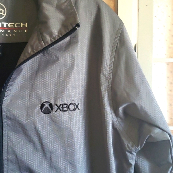Stormtech gray mens lightweight jacket embroidery XBOX size M - Picture 3 of 7